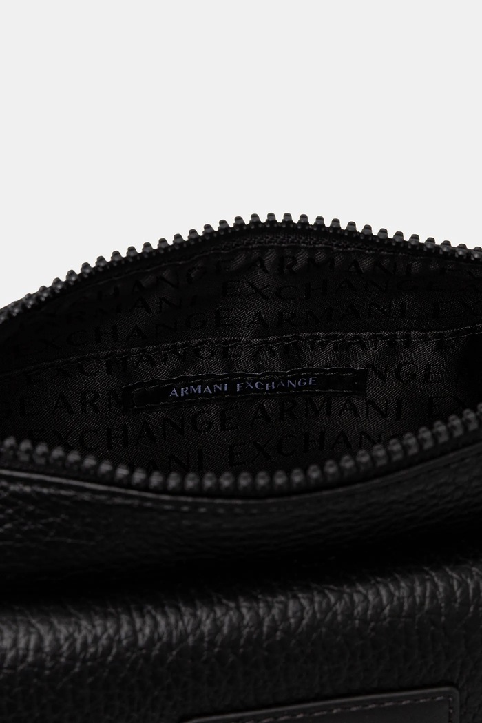 Armani Exchange táska XM001641.AF17207 fekete