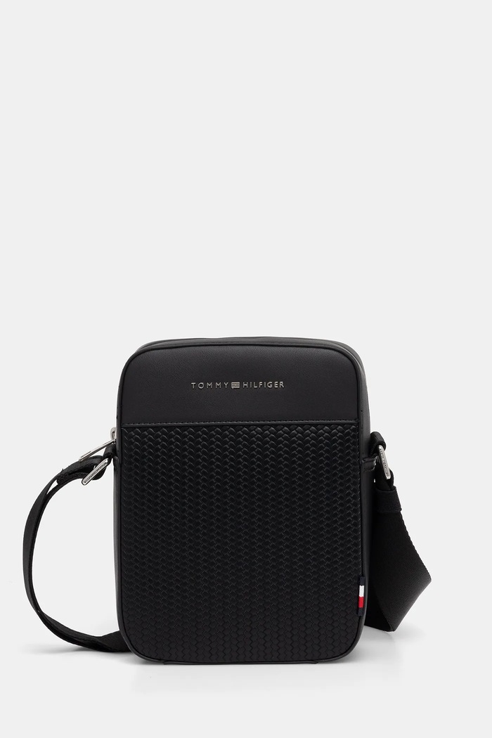 Tommy Hilfiger táska szintetikus fekete AM0AM13661