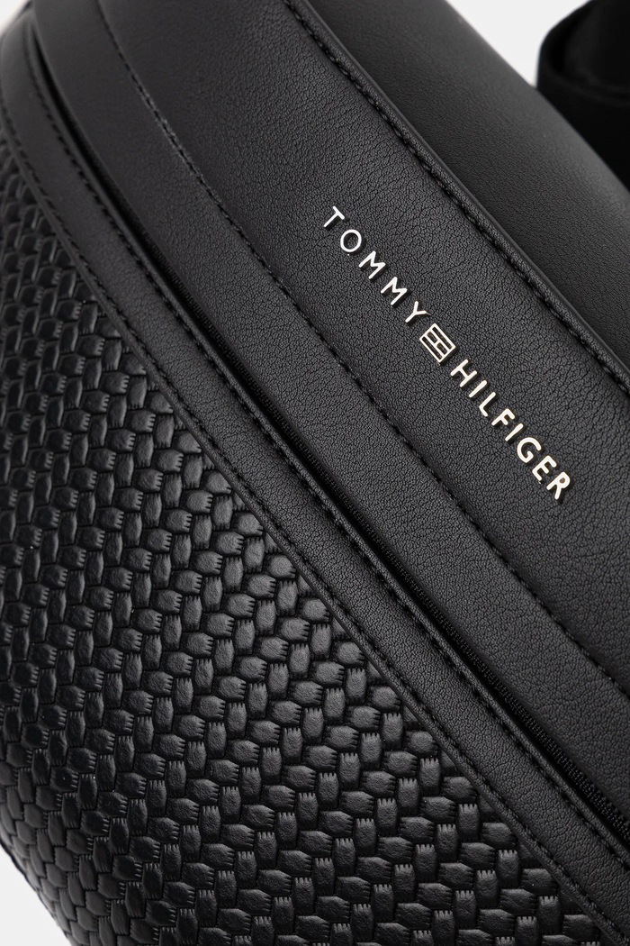 Torba oko struka Tommy Hilfiger crna AM0AM13634