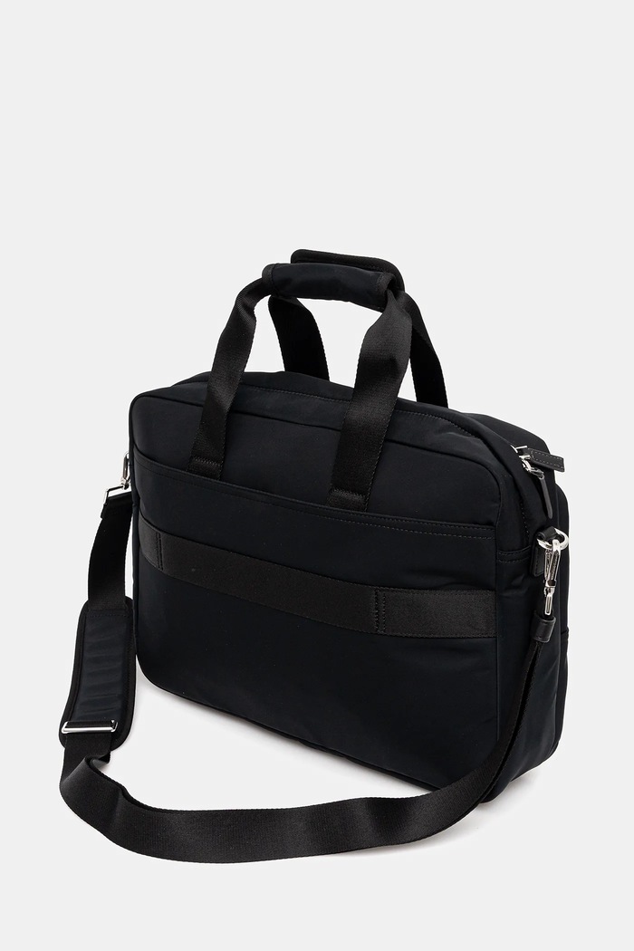 Akcesoria Tommy Hilfiger torba 40 x 30 x 12 cm AM0AM13619 czarny