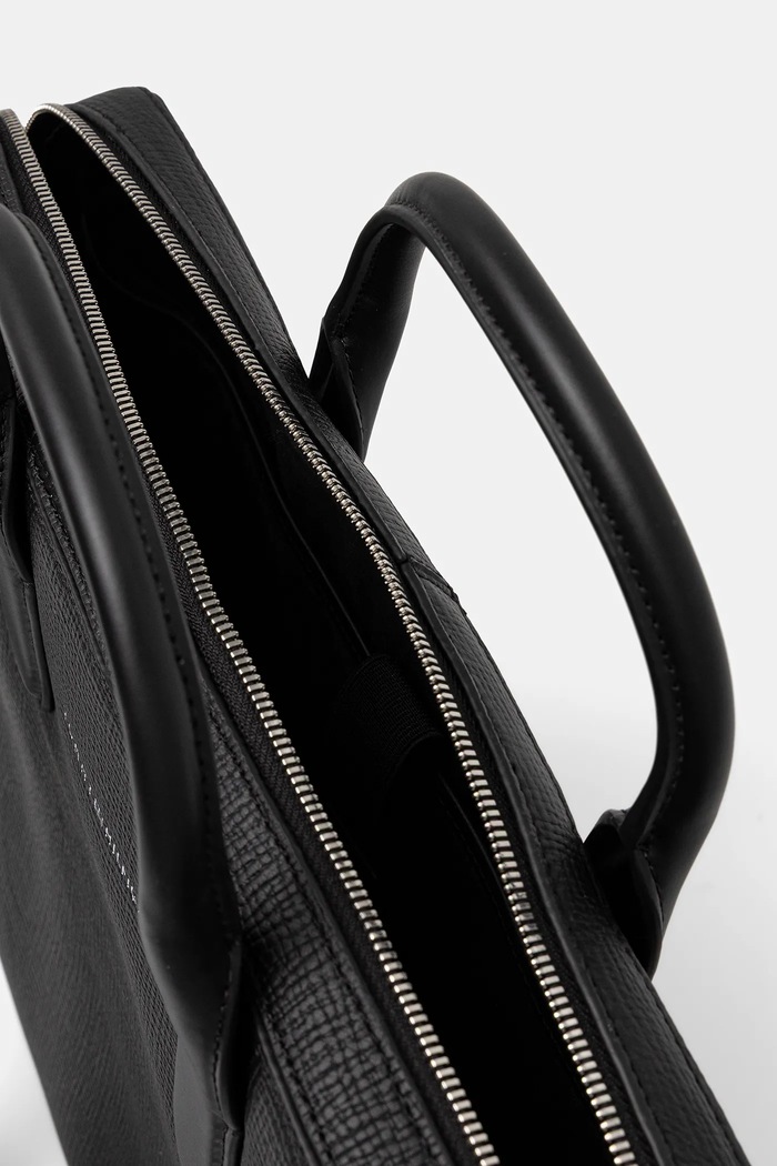 Usnjena torba za prenosnik Tommy Hilfiger 40 x 30 x 6 cm AM0AM13642 črna