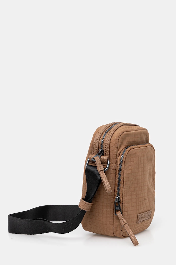 Tommy Hilfiger borsetă AM0AM13783 maro AW25