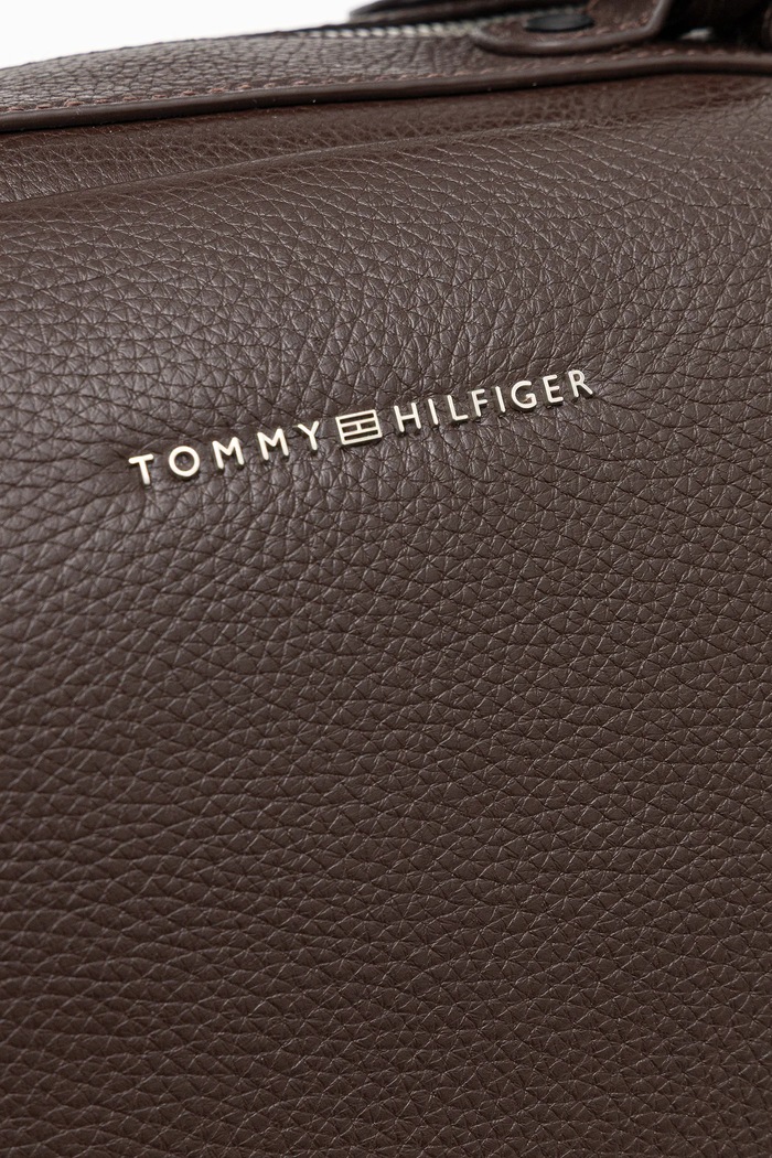 Tommy Hilfiger geantă de piele 52 x 34 x 18 cm AM0AM13652 maro