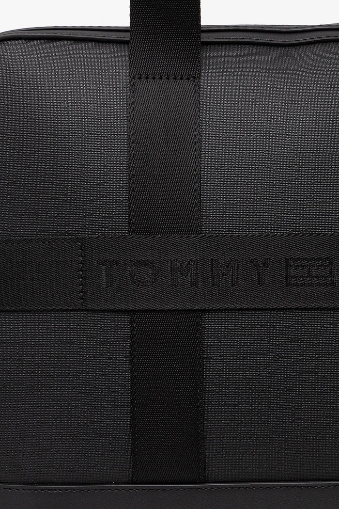 Taška Tommy Hilfiger čierna AM0AM13637