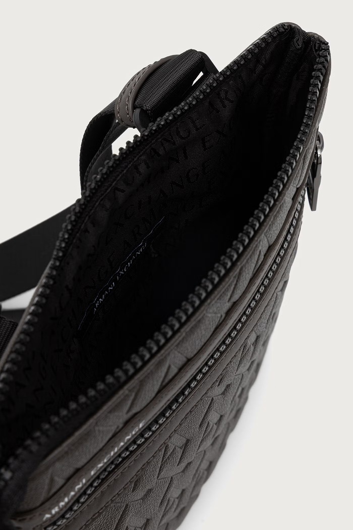 Armani Exchange bustina da uomo XM000579.AF12133 marrone