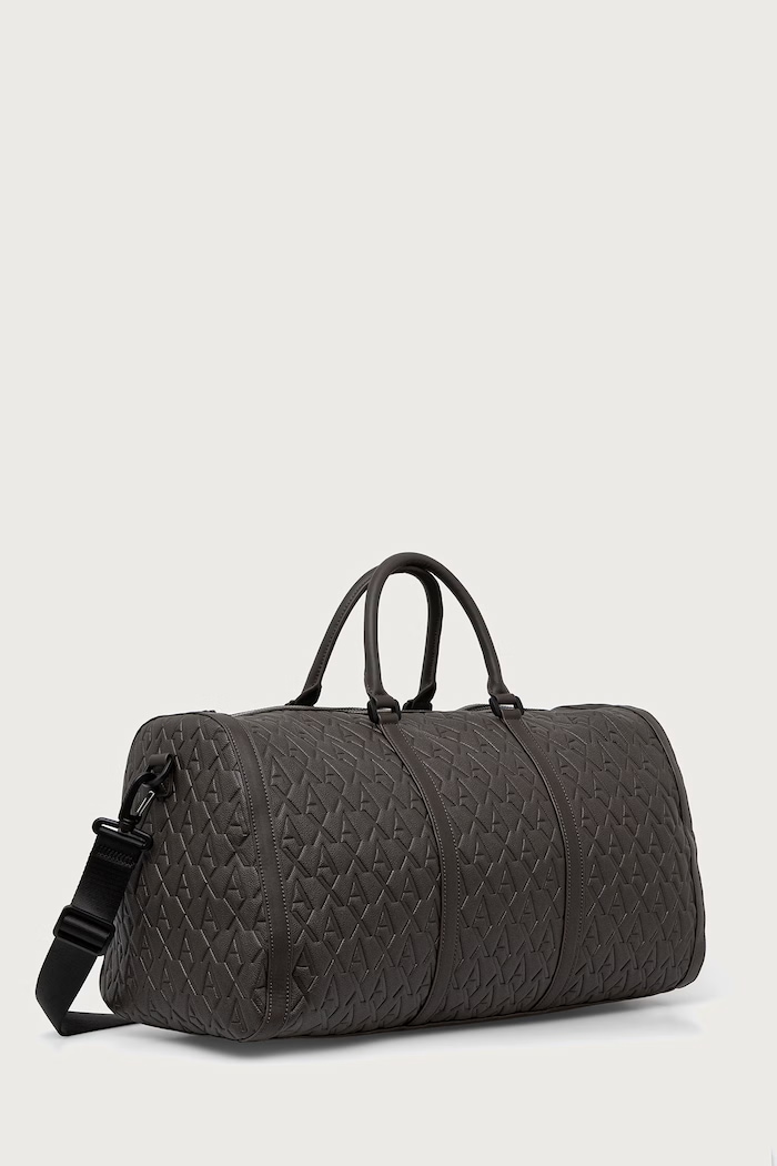 Armani Exchange туристическая сумка для мужчин из искусственной кожи XM000845.AF12133 коричневый SS26