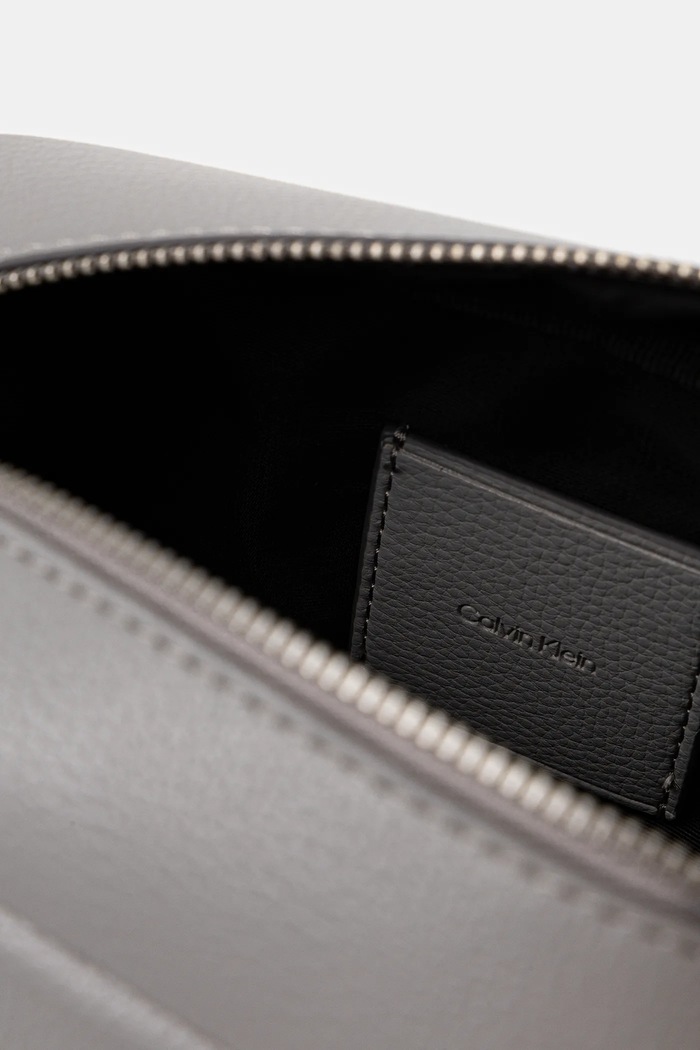 Calvin Klein portfard gri LV04D1090G