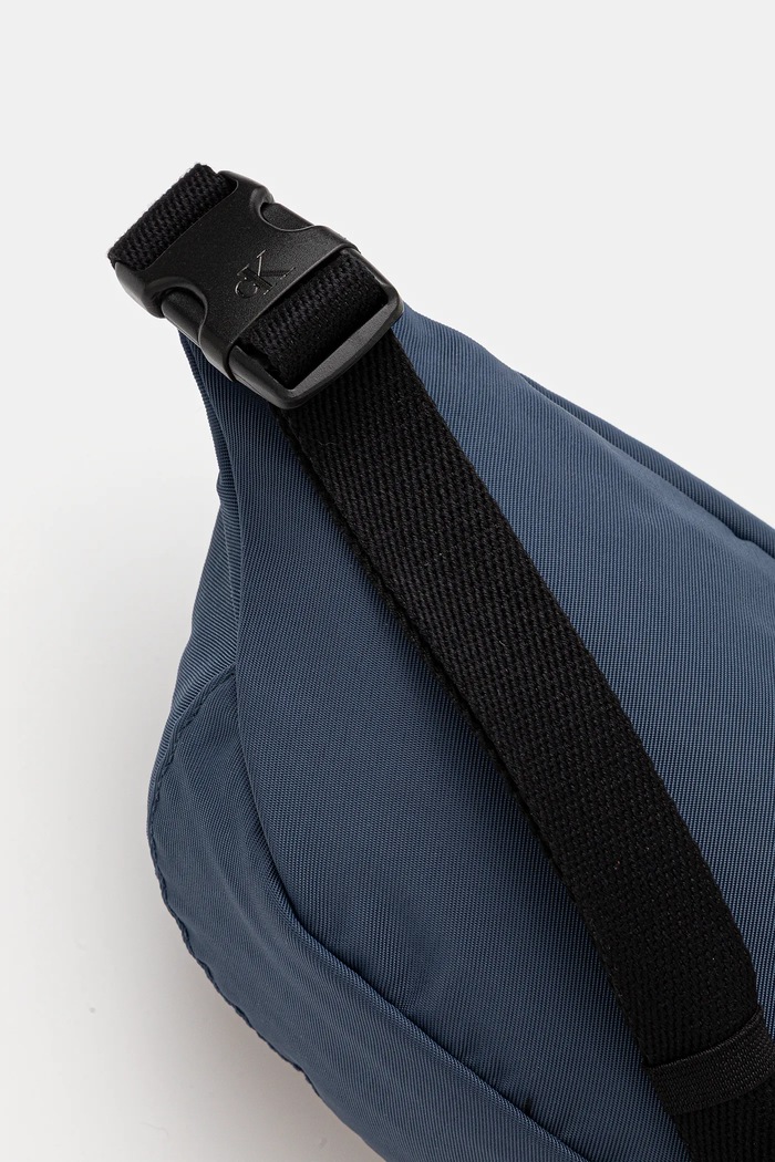 Αξεσουάρ Calvin Klein τσαντάκι μέσης ανδρικό LV04D3116G μπλε