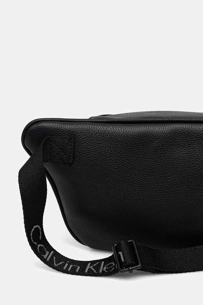 Doplňky Calvin Klein ledvinka pánská z imitace kůže LV04D3130G černá