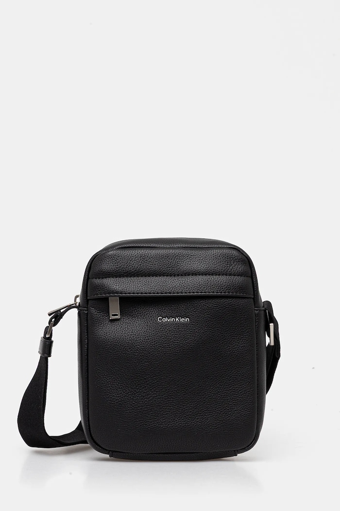 Calvin Klein geantă mică pentru bărbați cu imitație de piele uni negru LV04D3160G