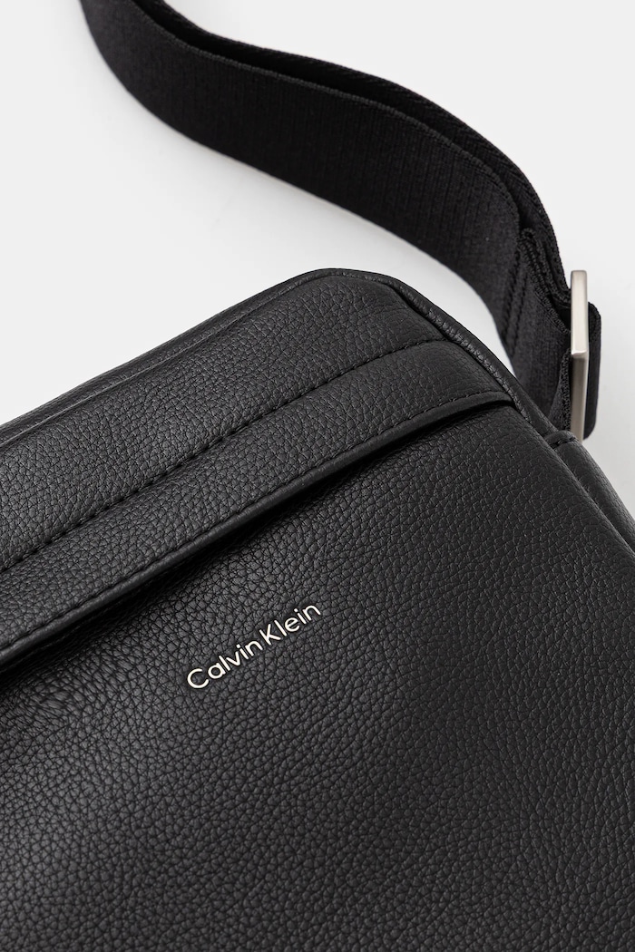 Calvin Klein geantă mică pentru bărbați cu imitație de piele negru LV04D3160G