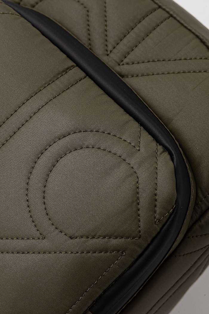 Calvin Klein táska zöld LV04D3164G