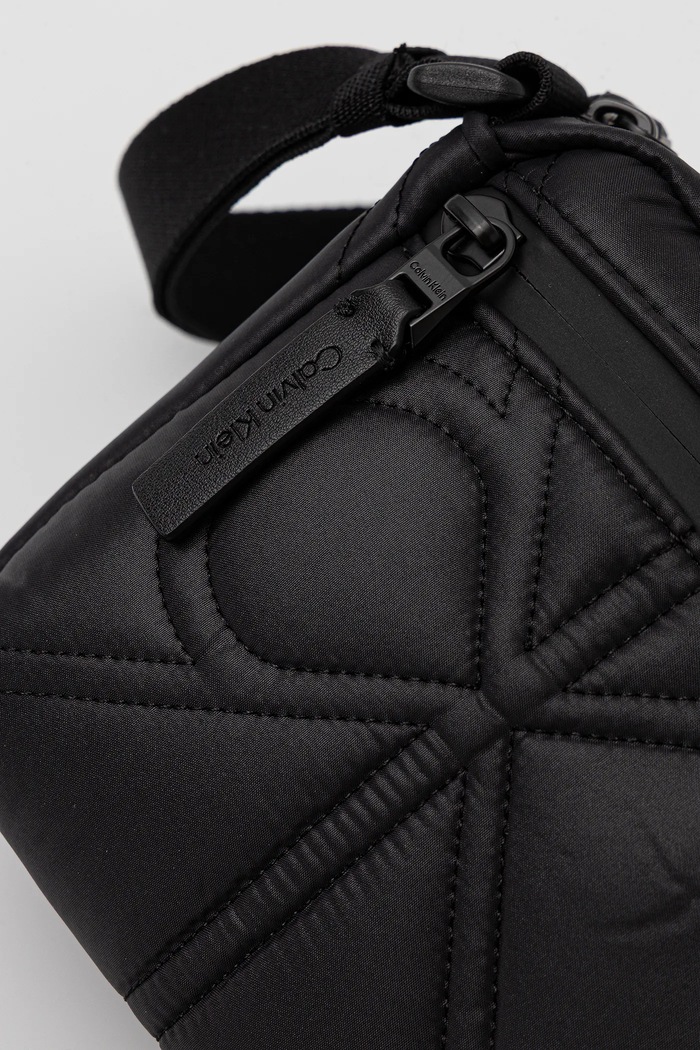 Calvin Klein saszetka czarny LV04D3192G