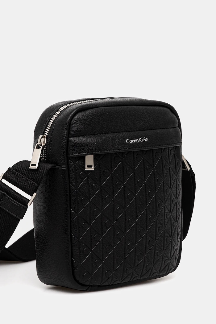 Чанта през рамо Calvin Klein LV04D3204G черен AW25