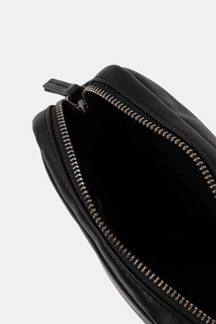 Blauer borsetă CROSBY02 negru