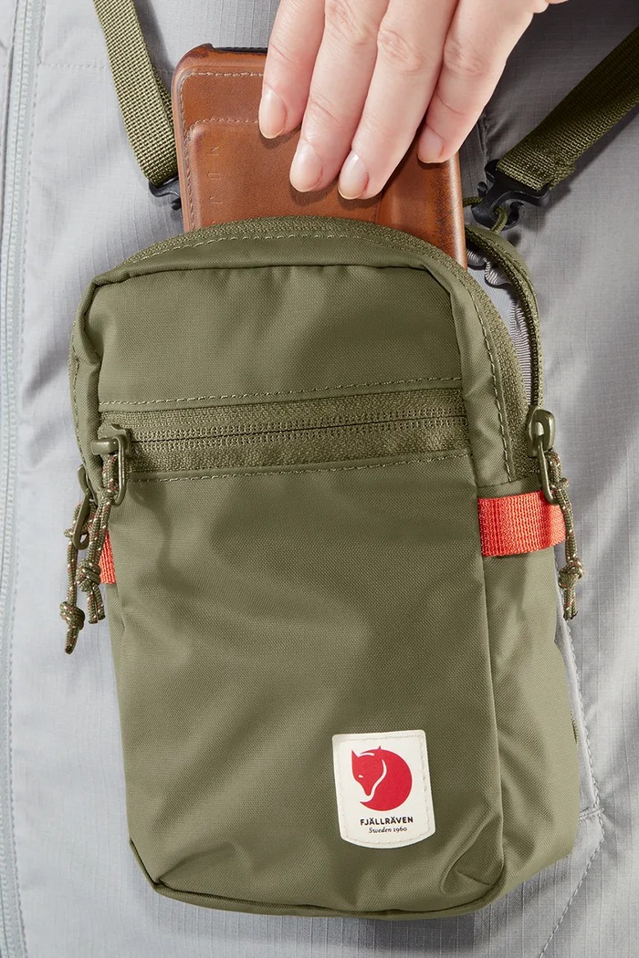 Malá taška Fjallraven High Coast F23226.424