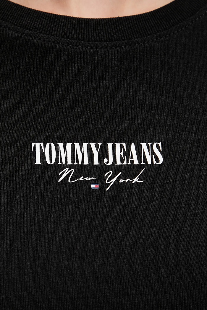 Μπλουζάκι Tommy Jeans μαύρο DW0DW20913