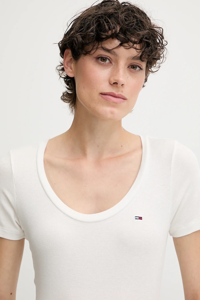 Ρούχα Μπλουζάκι Tommy Jeans DW0DW20916 λευκό