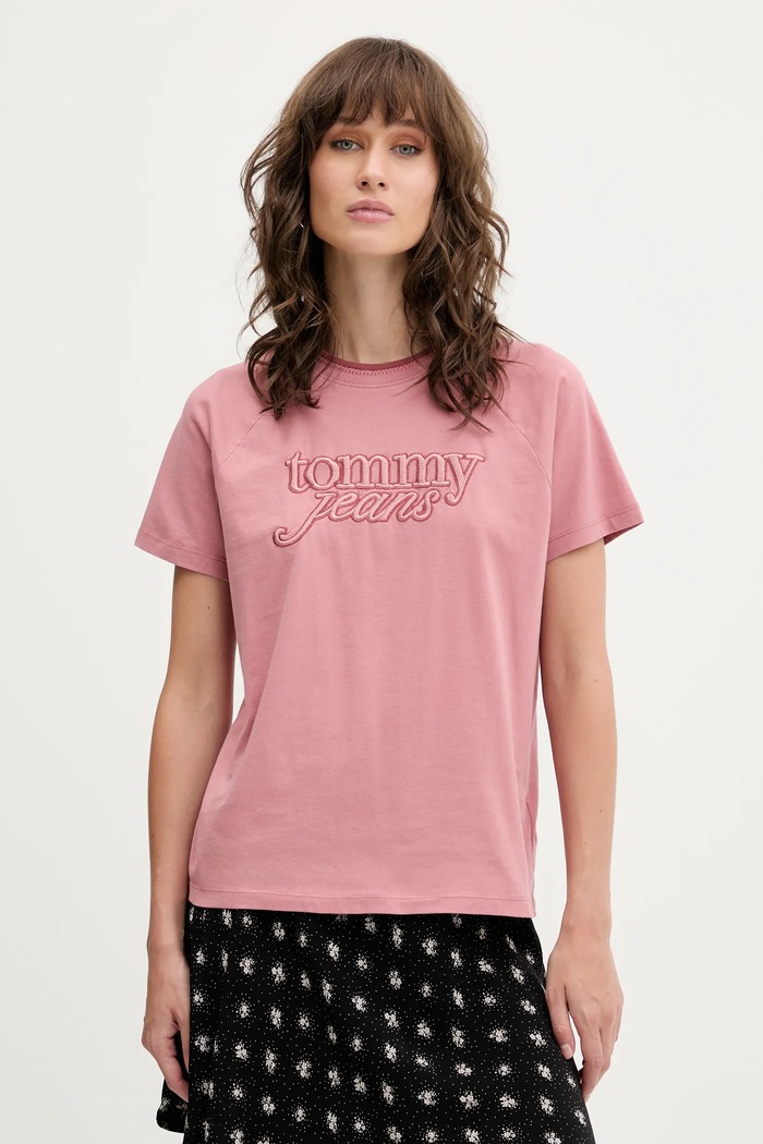 Памучна тениска Tommy Jeans щампа розов DW0DW21388