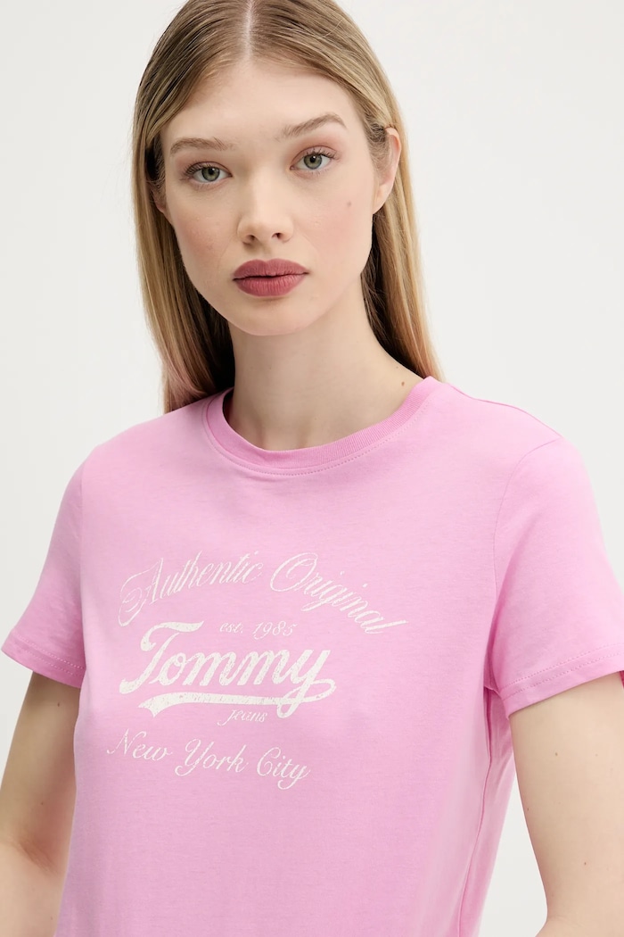Μπλουζάκι Tommy Jeans ροζ DW0DW21404