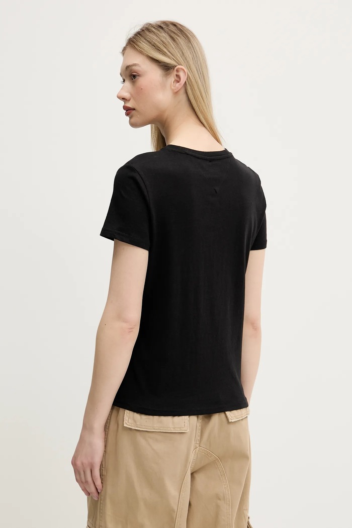 Дрехи Тениска Tommy Jeans DW0DW21404 черен