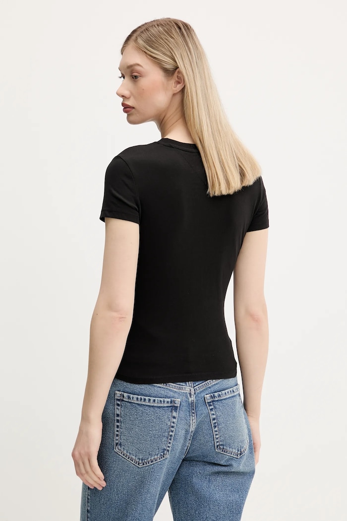 Ruházat Tommy Jeans pamut póló DW0DW21422 fekete