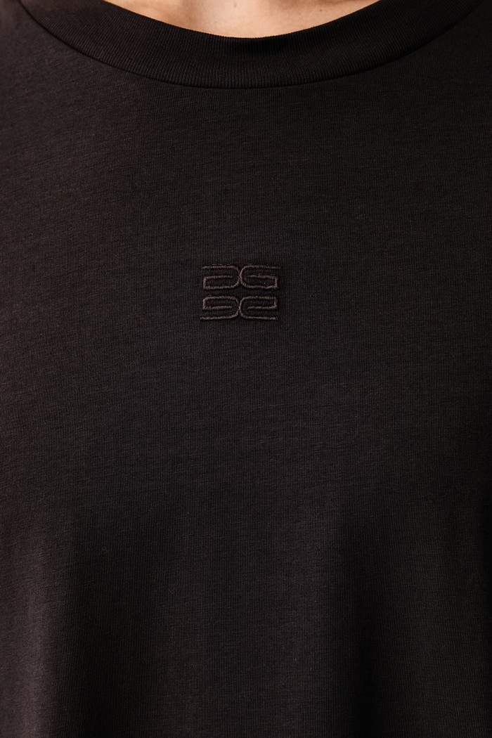 T-shirt damski bawełniany z elastanem Gestuz brązowy 10910545
