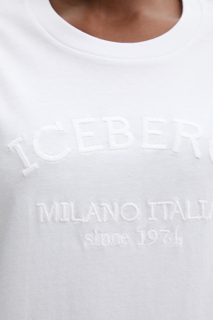 Памучна тениска Iceberg F021.6327 бял