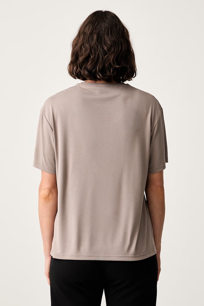 Odzież EA7 Emporio Armani T-shirt damski z wiskozą AF13919.7W000189 brązowy