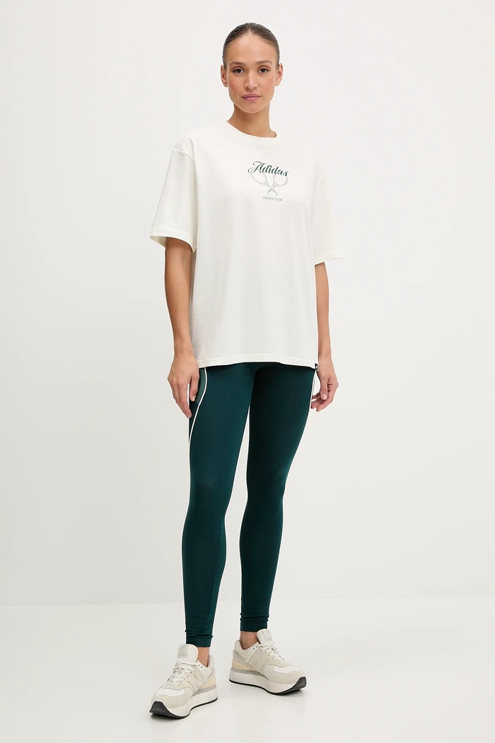 adidas t-shirt bawełniany Country Club Graphic T-Shirt KB2491 beżowy AW25
