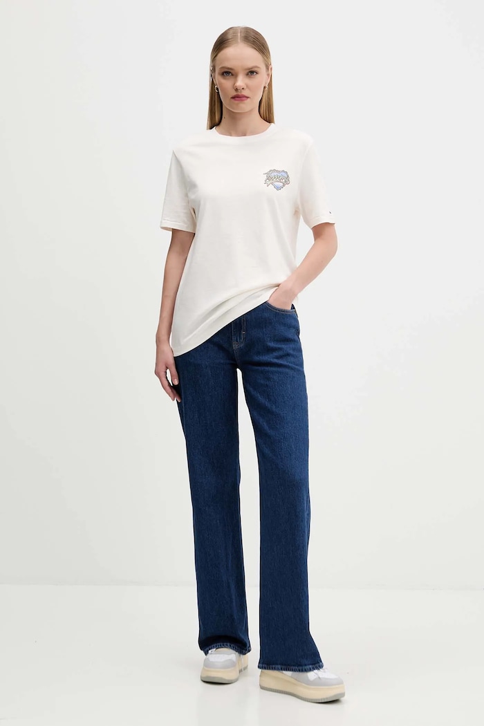 Памучна тениска Tommy Jeans DW0DW21524 бежов AW25