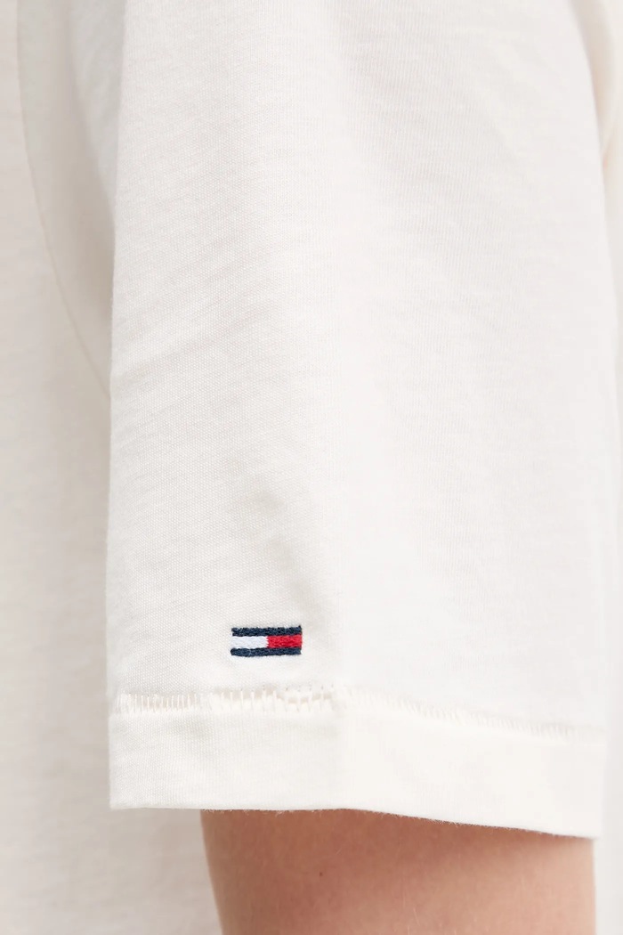 Памучна тениска Tommy Jeans DW0DW21524