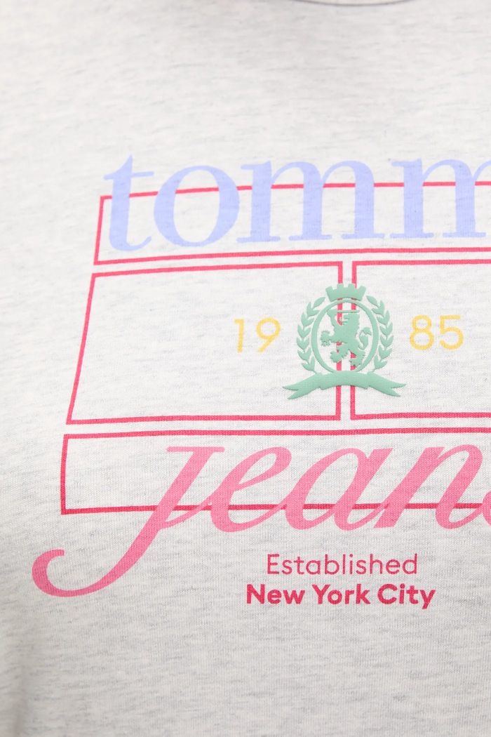 Памучна тениска Tommy Jeans DW0DW21533 сив