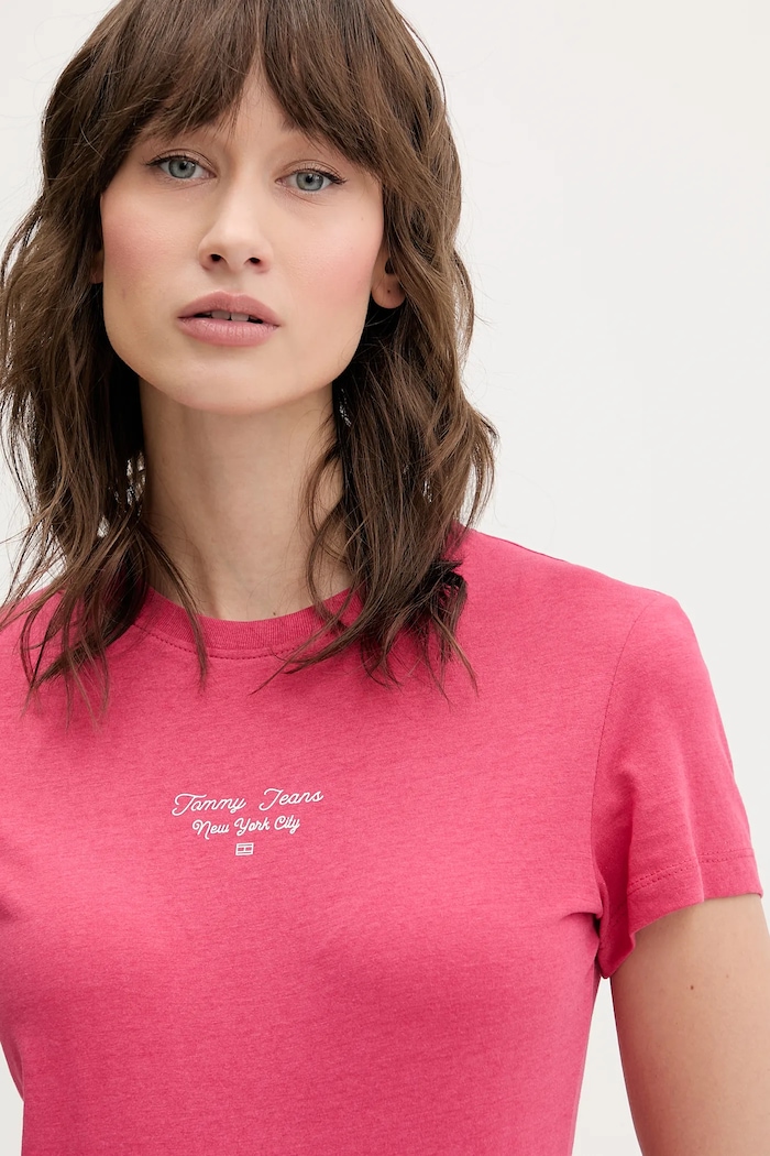 Μπλουζάκι Tommy Jeans ροζ DW0DW21542