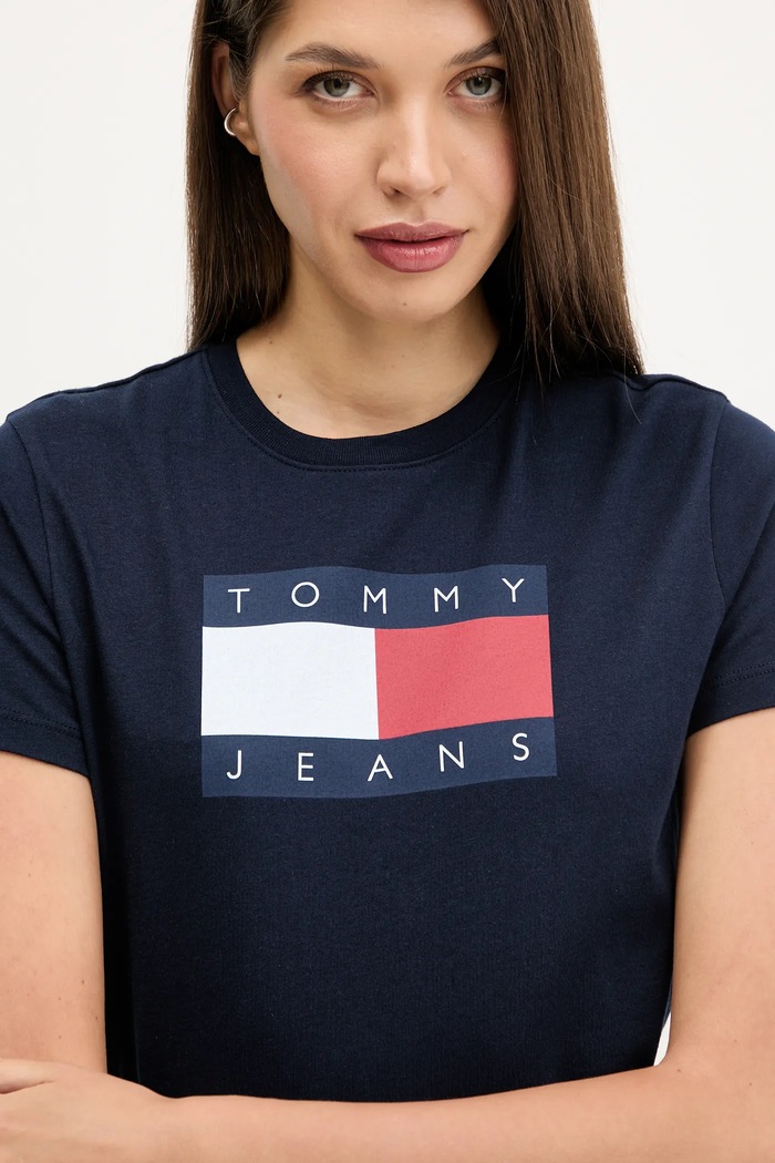 Tommy Jeans tricou pentru femei din bumbac bleumarin DW0DW22562