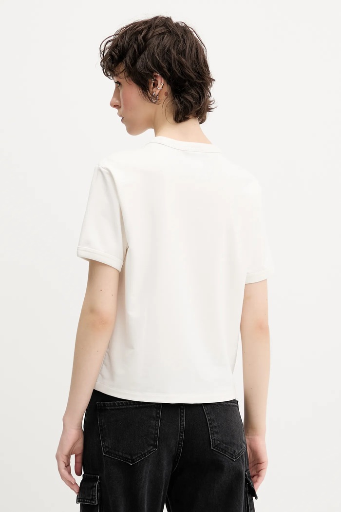 Oblačila Kratka majica adidas Originals P Ess T-Shirt JW3654 bela