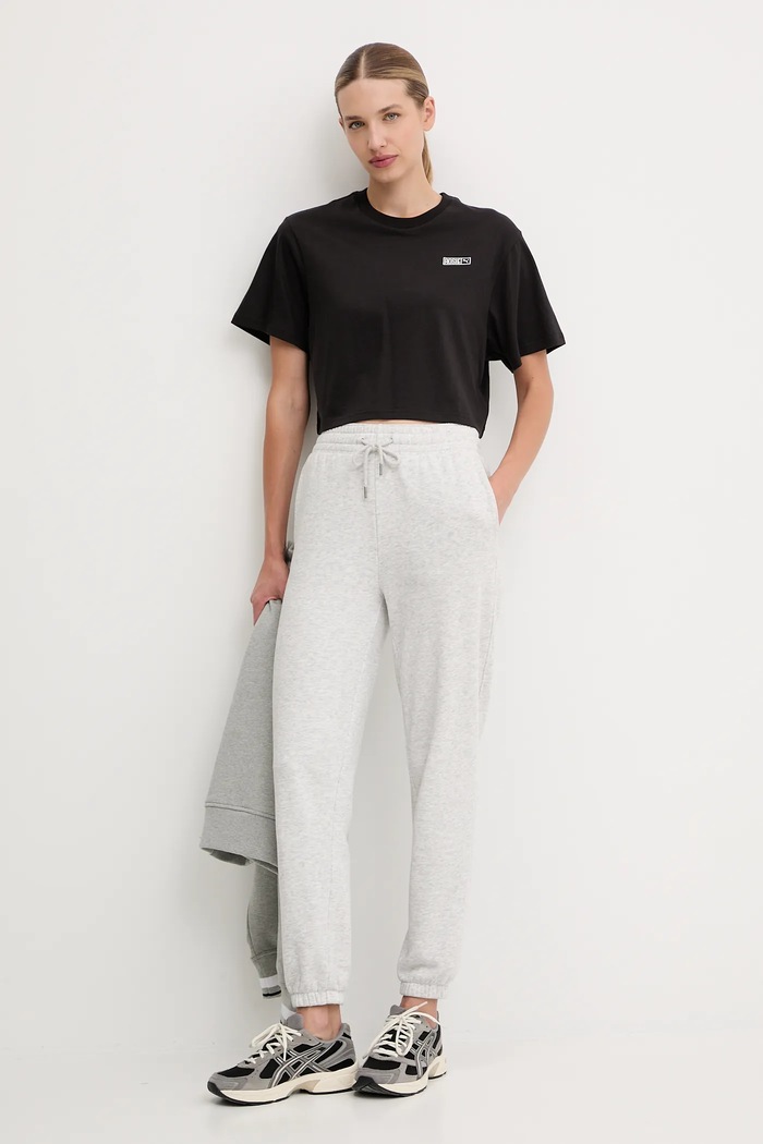 Tričko Puma PUMA x ROSÉ 633806 černá AW25