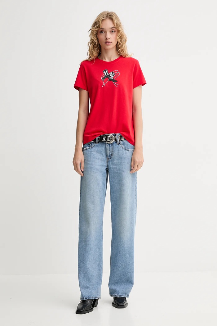 Bavlnené tričko Levi's 17369.3267 červená AW25