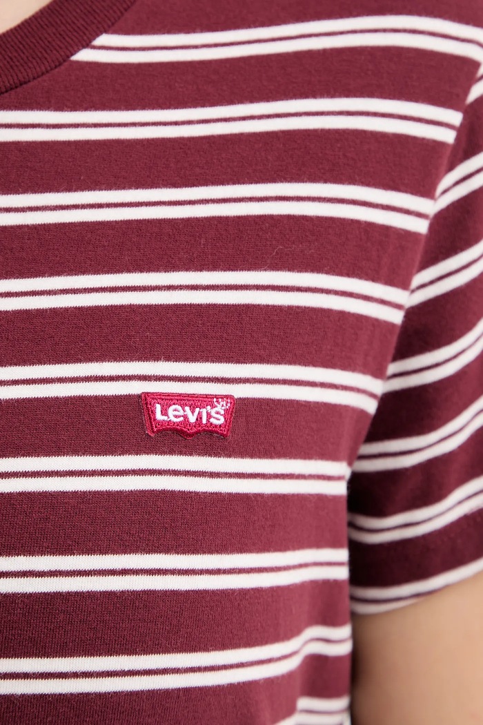 Bavlnené tričko Levi's 39185.0377 burgundské