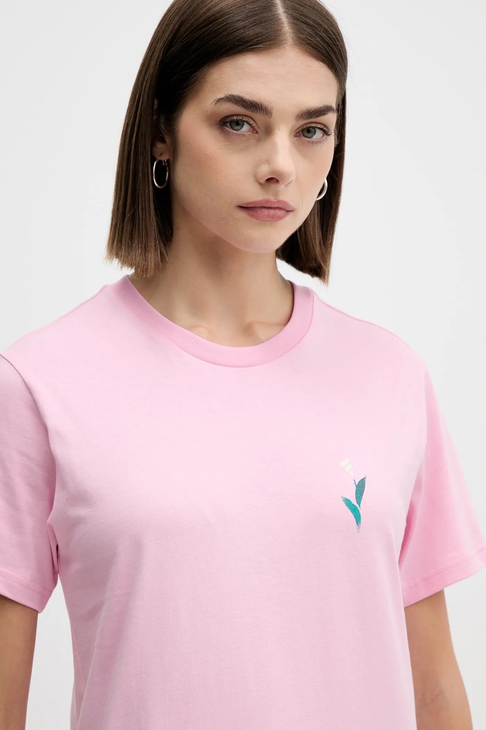 adidas t-shirt bawełniany House of Tiro różowy JV8524