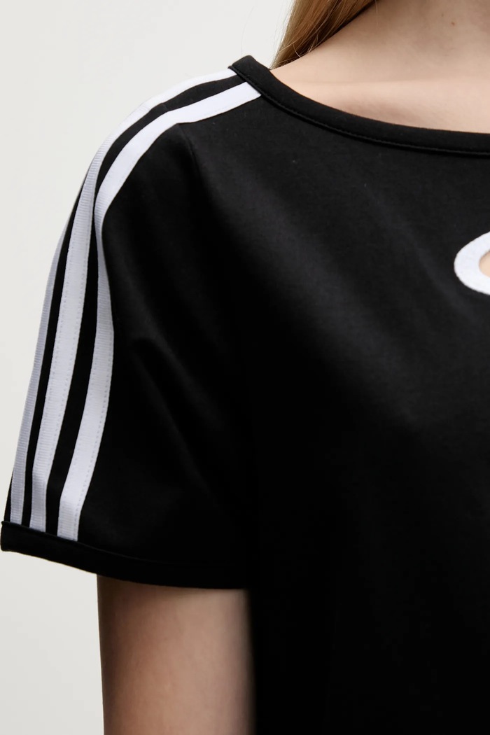 adidas Originals t-shirt Offshoulder Tee KC8796 czarny