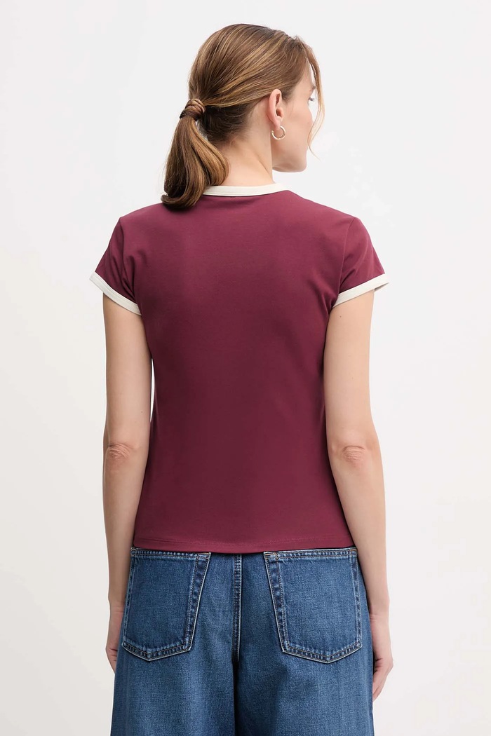 Abbigliamento Calvin Klein Jeans t-shirt LV047D208G granata
