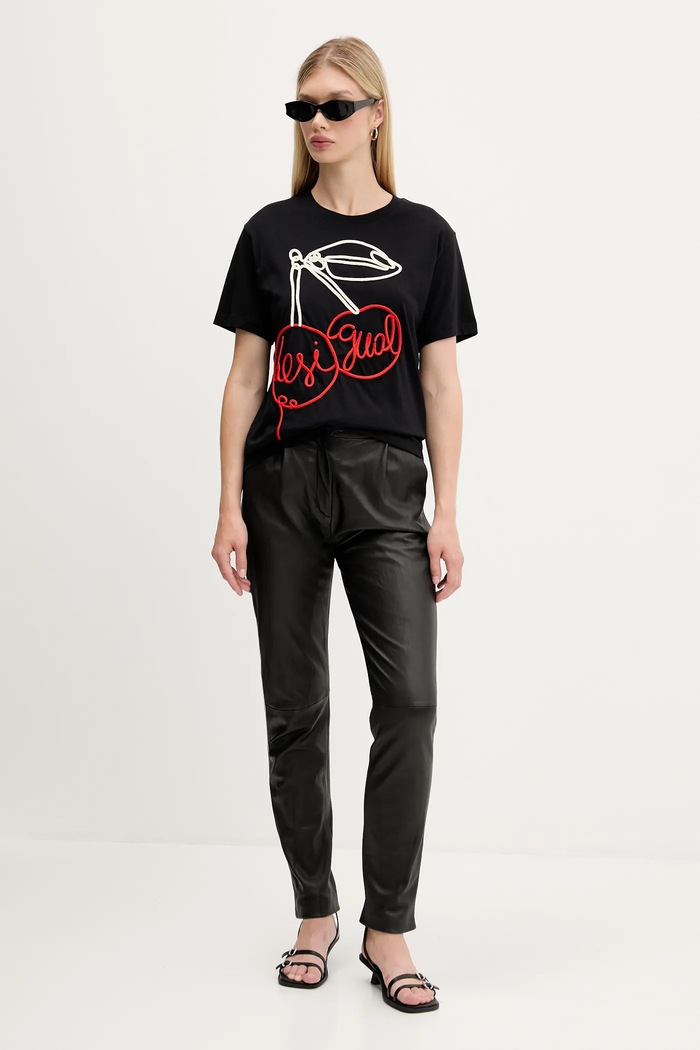 Desigual tricou din bumbac BERLIN 25WWTK51 negru AW25