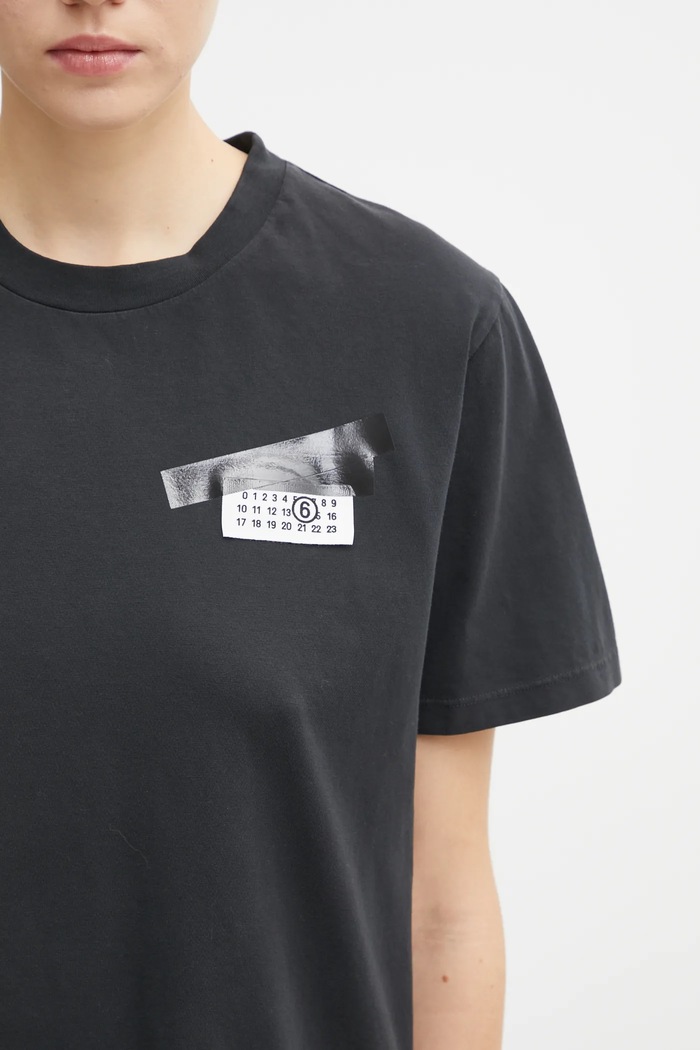 Βαμβακερό μπλουζάκι MM6 Maison Margiela μαύρο S62GD0210.M20115.900
