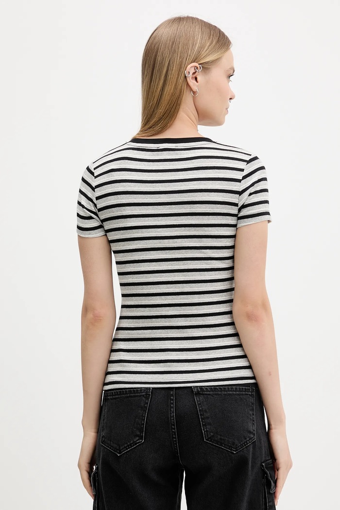 Odzież Guess Jeans t-shirt W5BP52.KA0H1 czarny