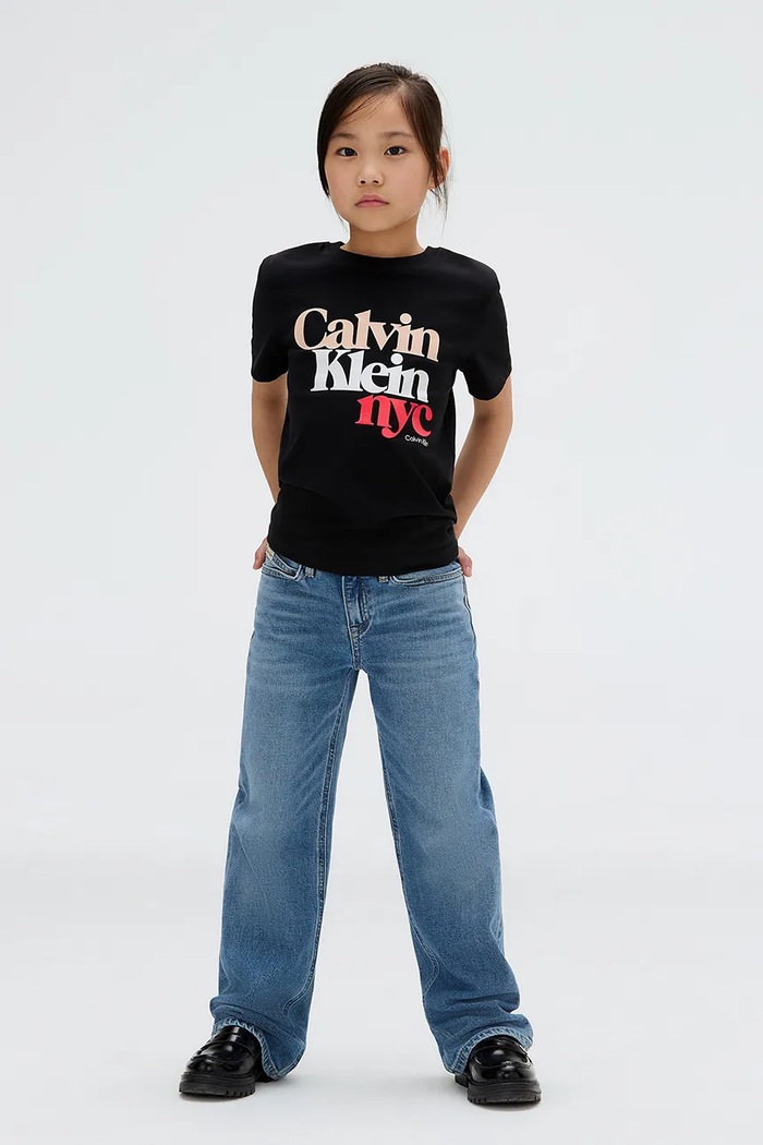Детска памучна тениска Calvin Klein Jeans IG0IG02991.128.170.9BYA черен