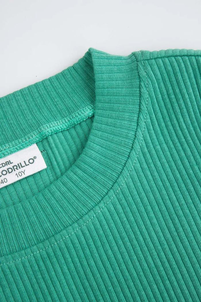 Dziewczynka Coccodrillo t-shirt z bawełną dziecięcy ZC5143903RGJ zielony