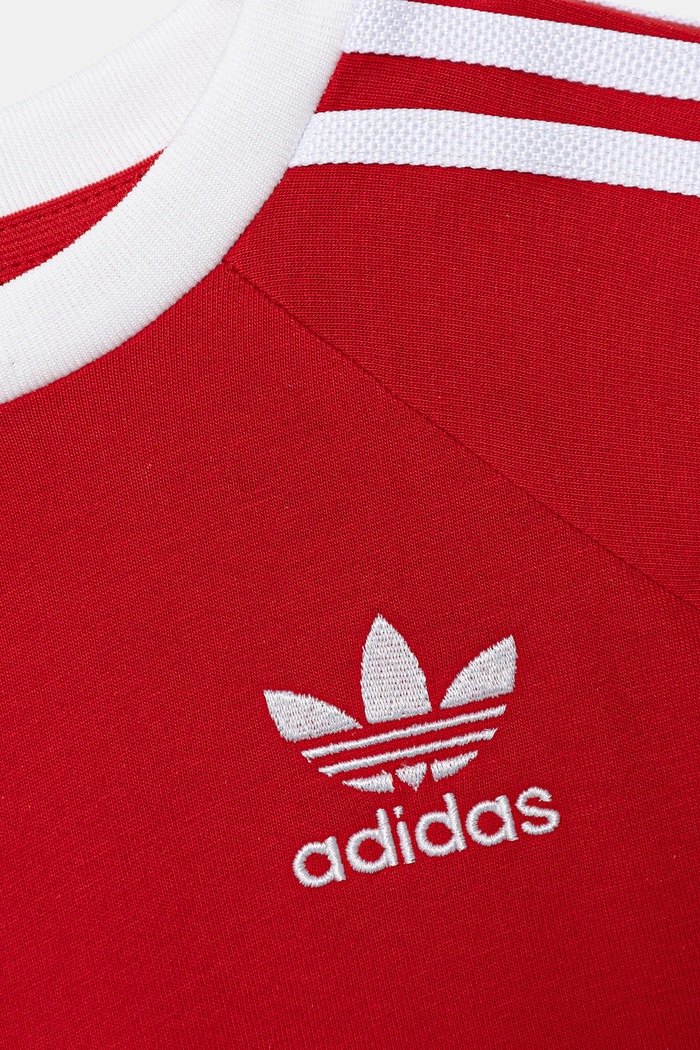 Chłopiec adidas Originals t-shirt bawełniany dziecięcy JY0146 czerwony