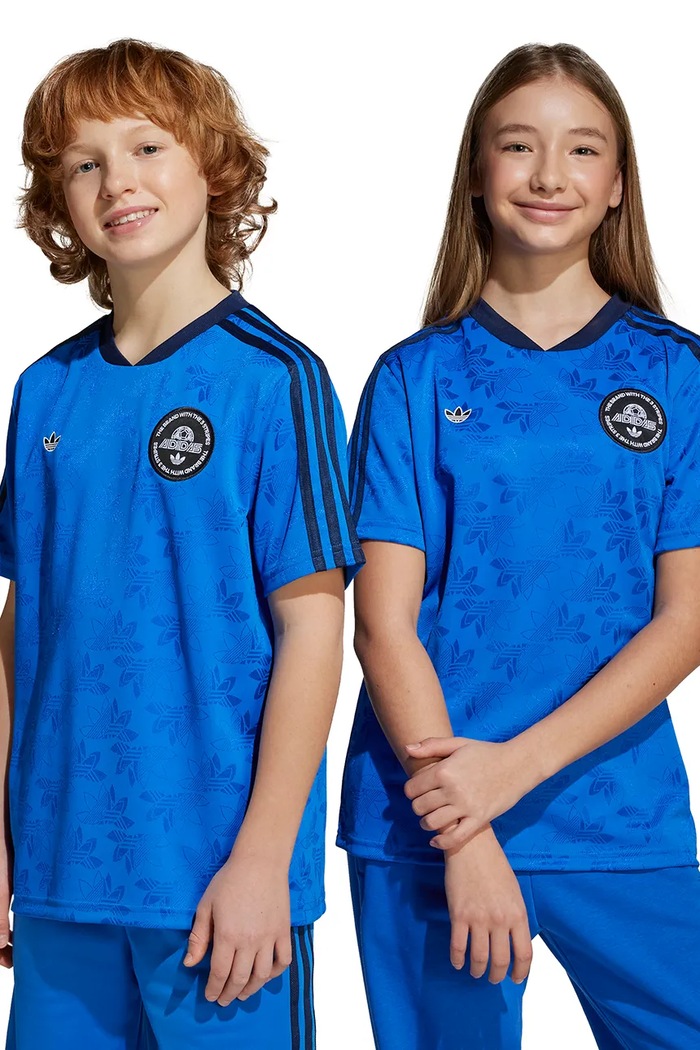 Dětské tričko adidas Originals jemný vzor modrá JV7681