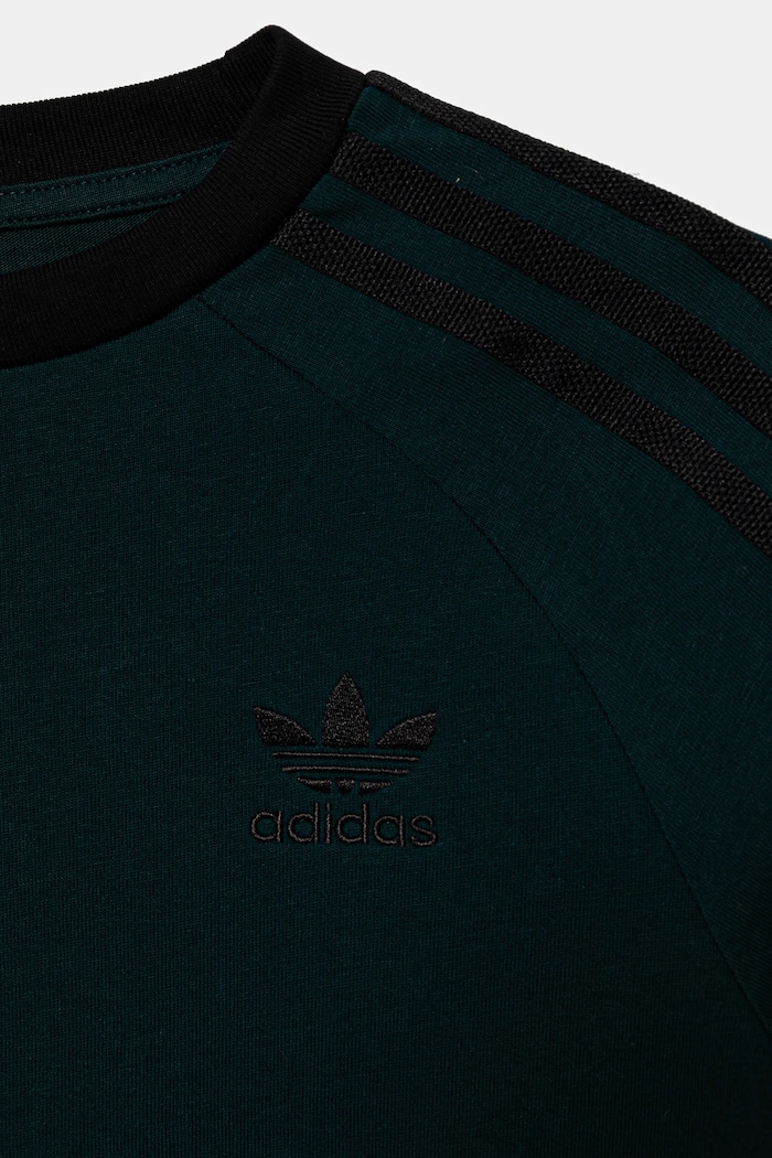 Παιδικό βαμβακερό μπλουζάκι adidas Originals adidas Originals JV8581 πράσινο